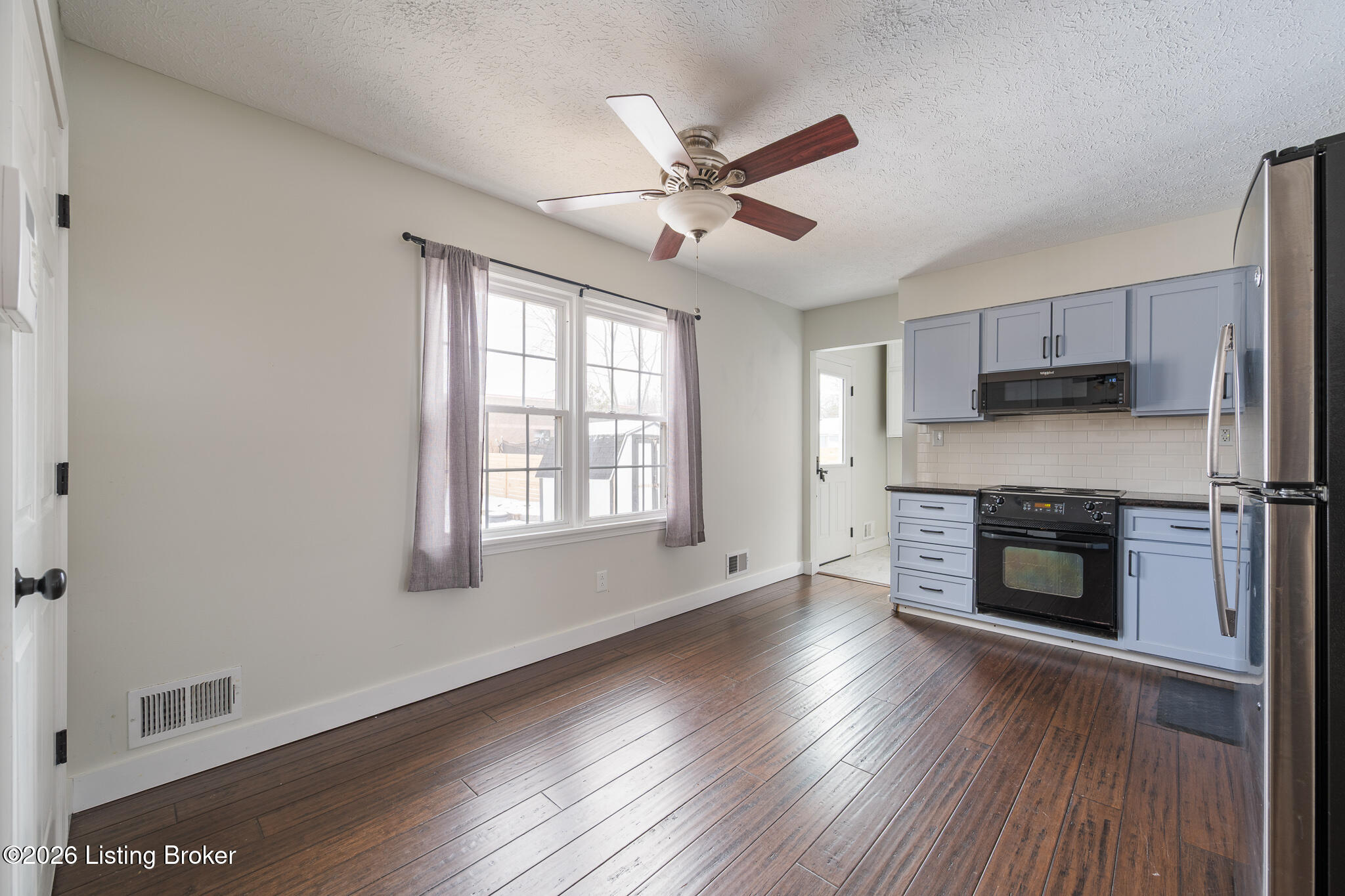 3715 Longview Road Louisville, KY 40299 - Photo 17 of 36 3715 Longview Rd-17