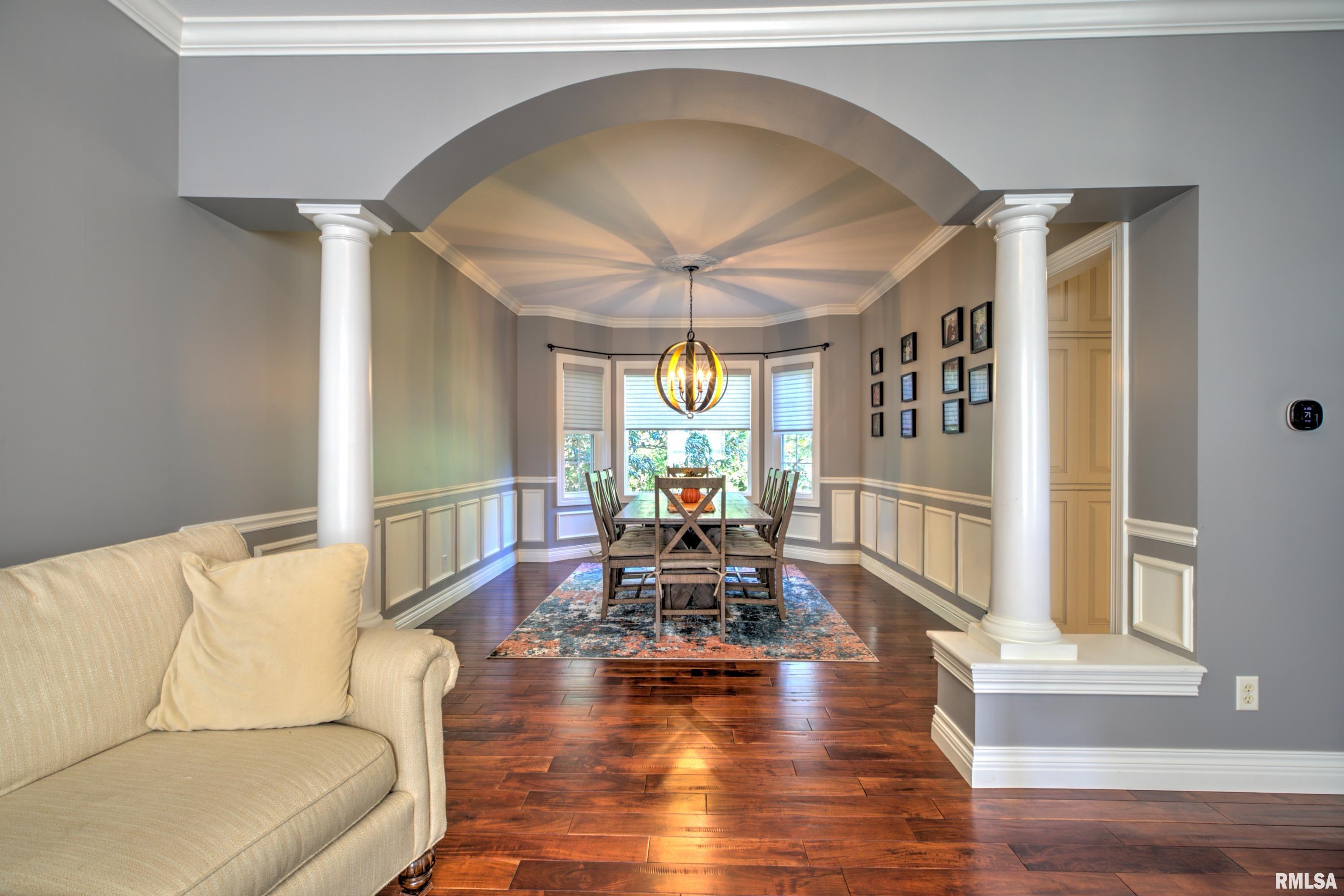8215 West Robertson Road Edwards, IL 61528 - Photo 6 of 60 Gallery Image 6