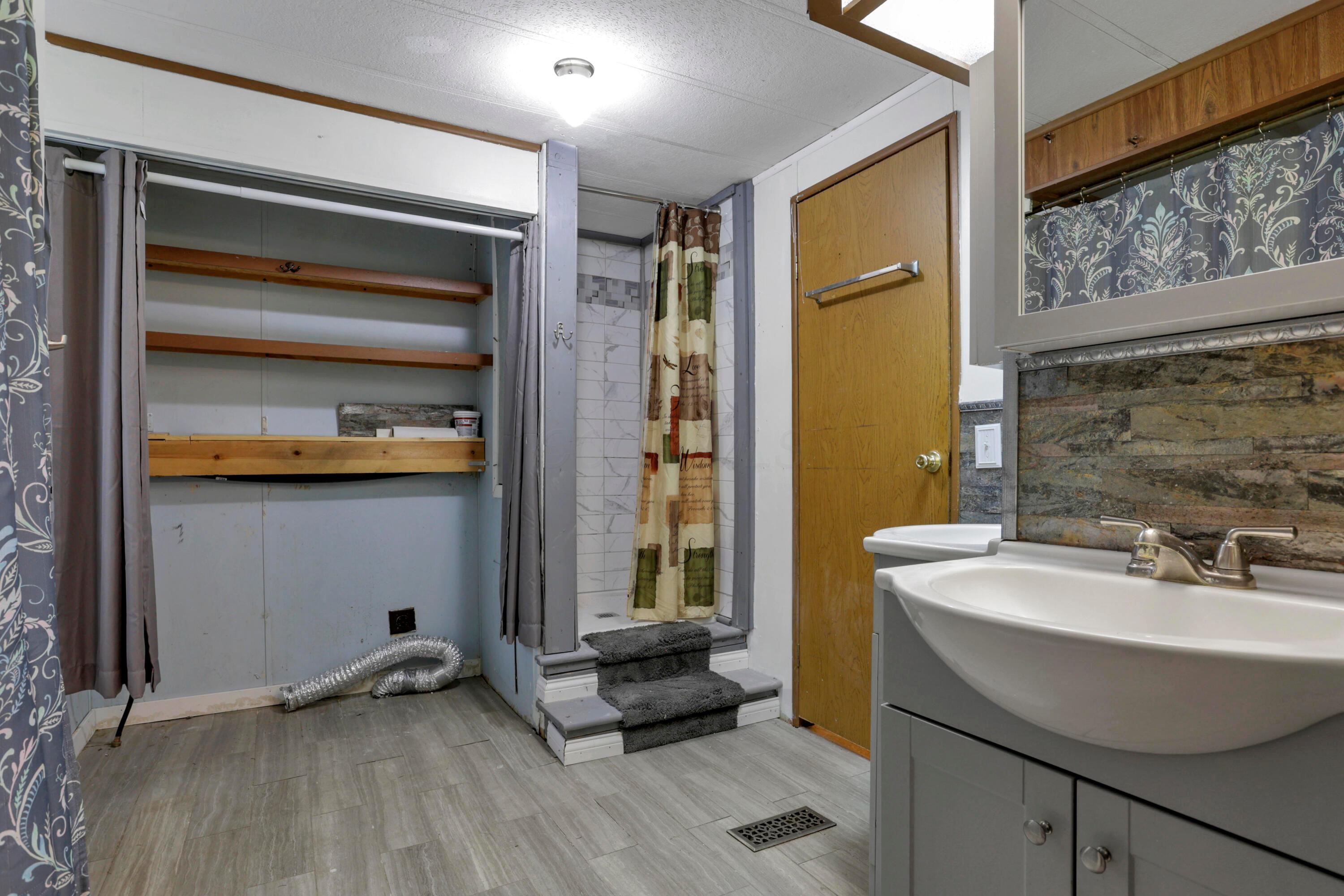 2445 Columbus-Lancaster Road Northwest, Unit 274 Lancaster, OH 43130 - Photo 17 of 45