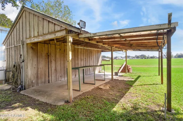 $248,000 | 114 West Tampico Street, New Iberia, LA 70563