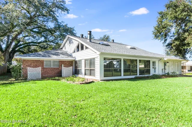 $248,000 | 114 West Tampico Street, New Iberia, LA 70563