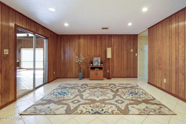 $248,000 | 114 West Tampico Street, New Iberia, LA 70563