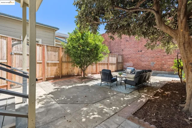 $799,000 | 183 11th Street, Oakland, CA 94607