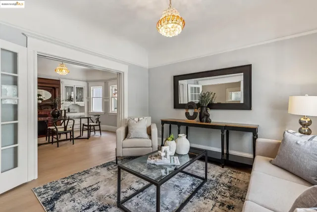 $799,000 | 183 11th Street, Oakland, CA 94607