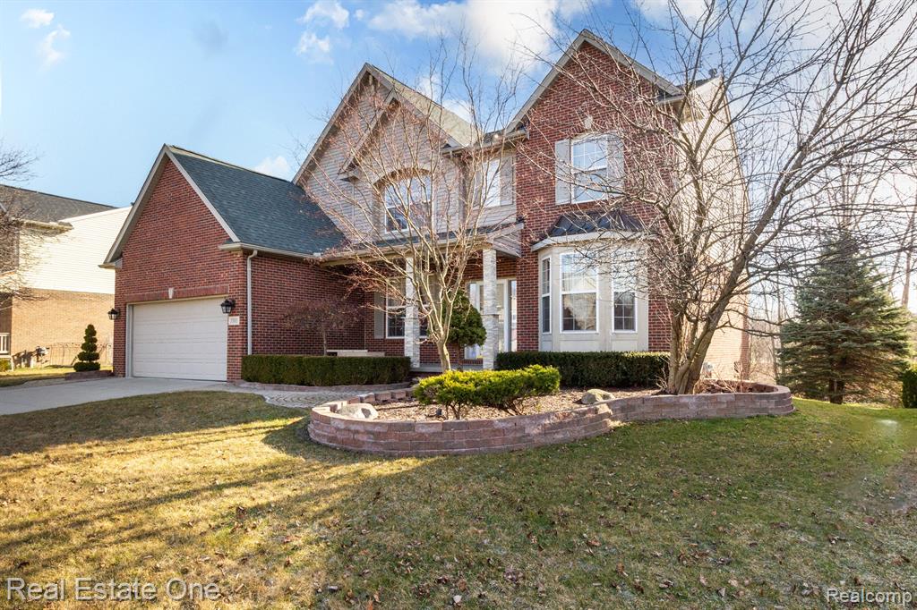 3585 Everett Drive Rochester Hills, MI 48307 - Photo 2 of 75