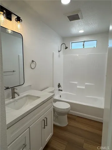 $374,900 | 32358 Emerald Road, Lucerne Valley, CA 92356