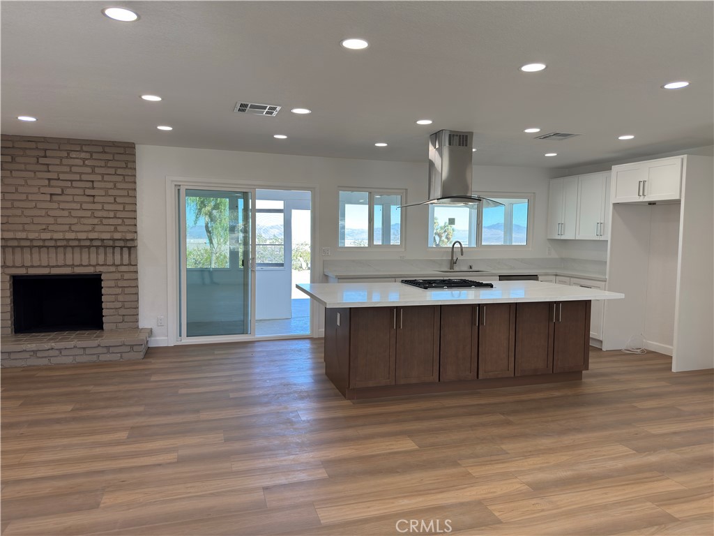 32358 Emerald Road Lucerne Valley, CA 92356 - Photo 5 of 25