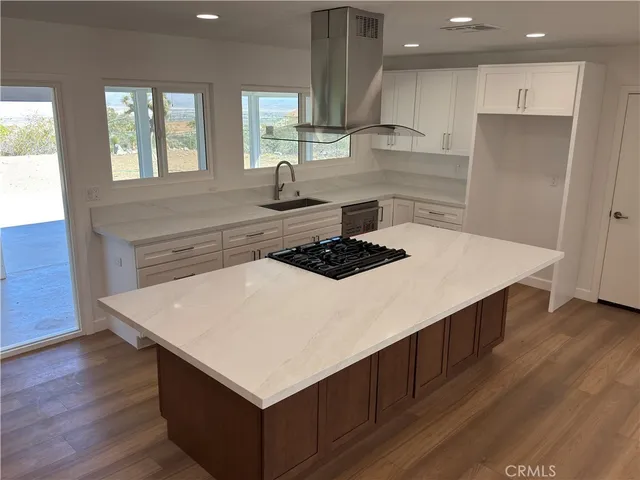 $374,900 | 32358 Emerald Road, Lucerne Valley, CA 92356