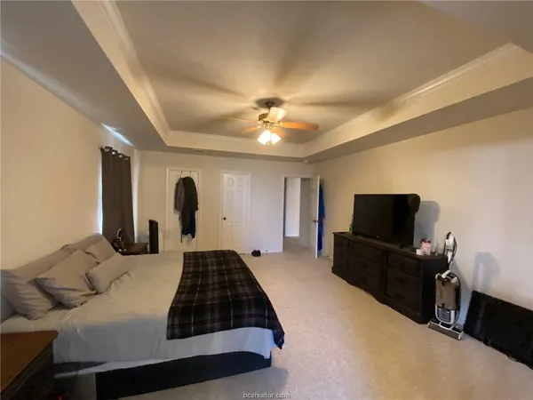 $2,400 | 904 Ladove Drive, College Station, TX 77845