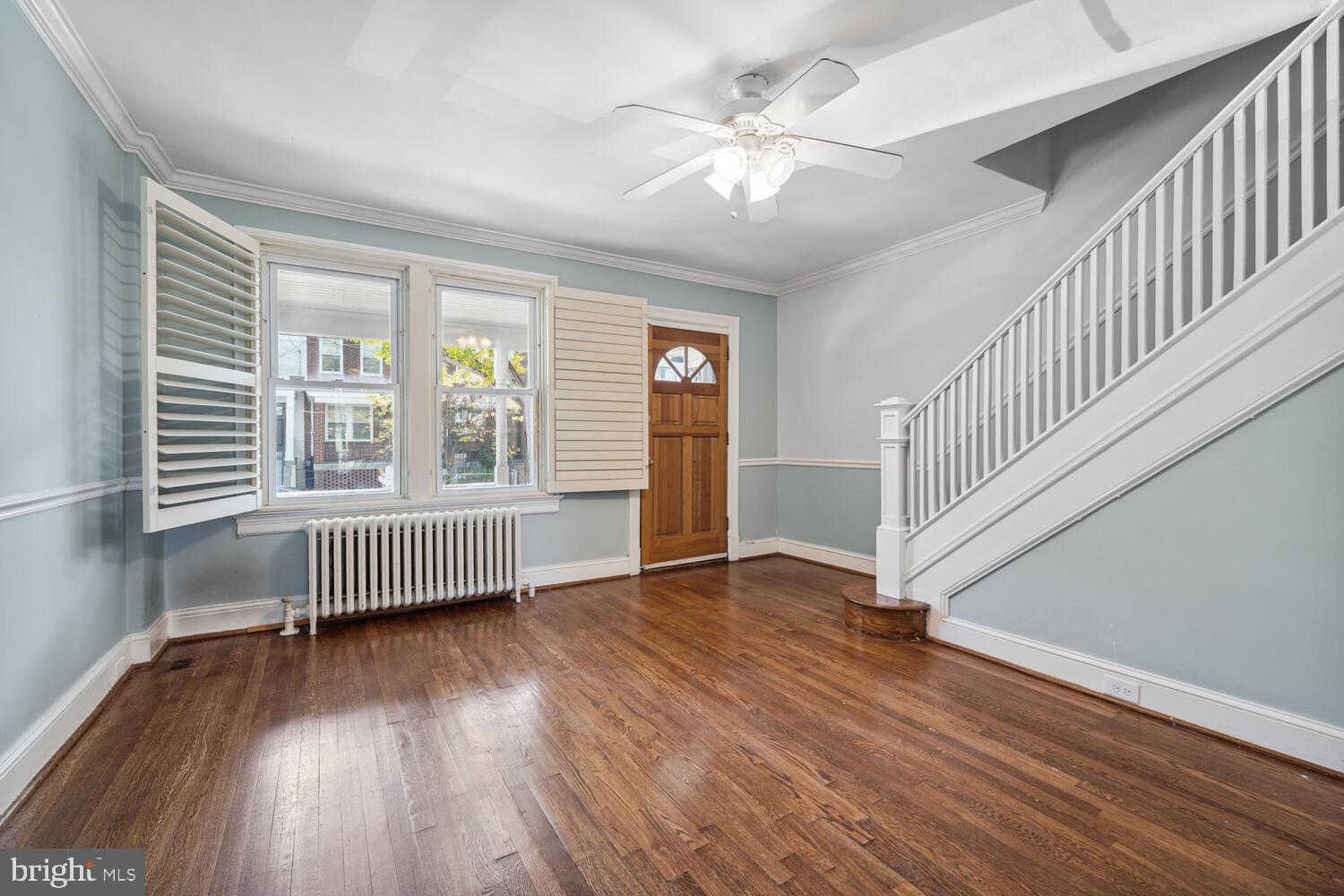 1430 Ridge Place Southeast Washington, DC 20020 - Photo 5 of 23 Shutters for privacy