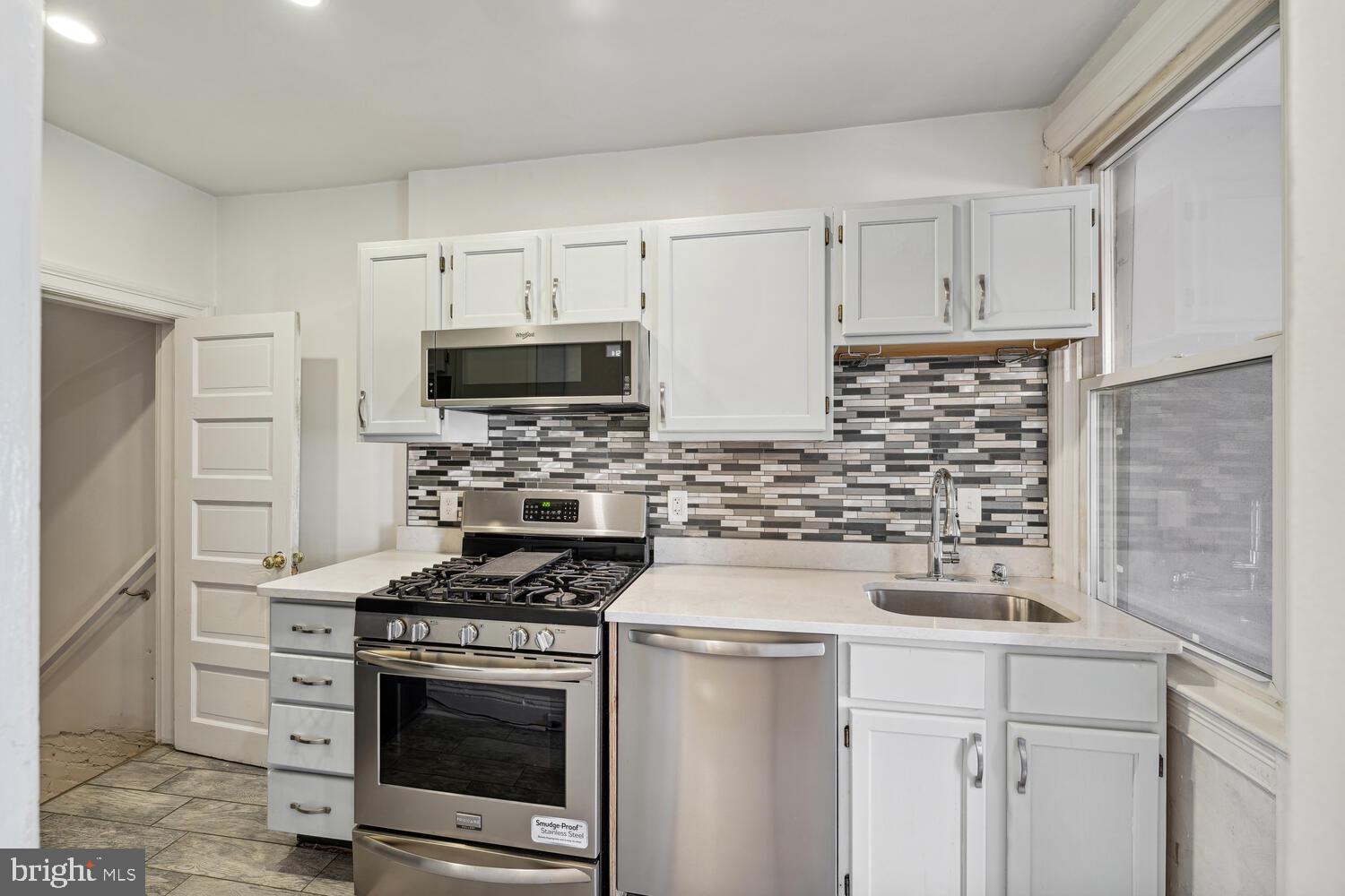 1430 Ridge Place Southeast Washington, DC 20020 - Photo 9 of 23 Gallery Image 9