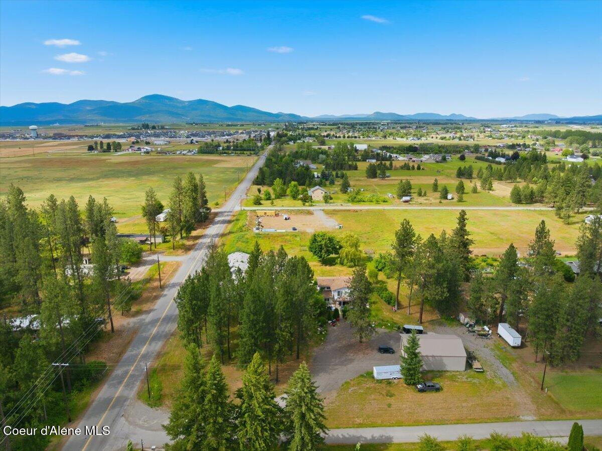 1900 North Meyer Road Post Falls, ID 83854 - Photo 3 of 30 03-1900 N Meyer Rd_RedHogMedia