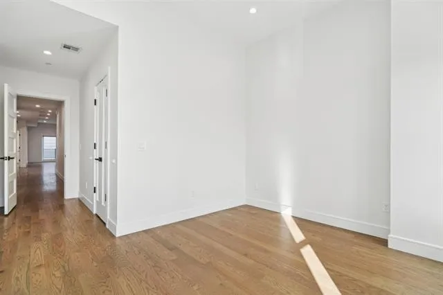 $3,950 | 435 Central Avenue, Unit 2, Jersey City, NJ 07307