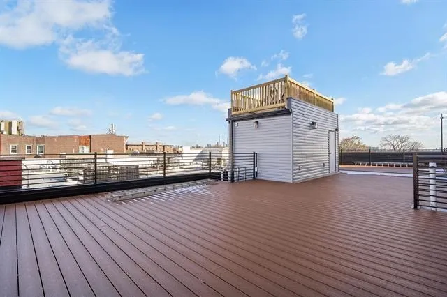 $3,950 | 435 Central Avenue, Unit 2, Jersey City, NJ 07307