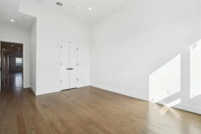 $3,950 | 435 Central Avenue, Unit 2, Jersey City, NJ 07307