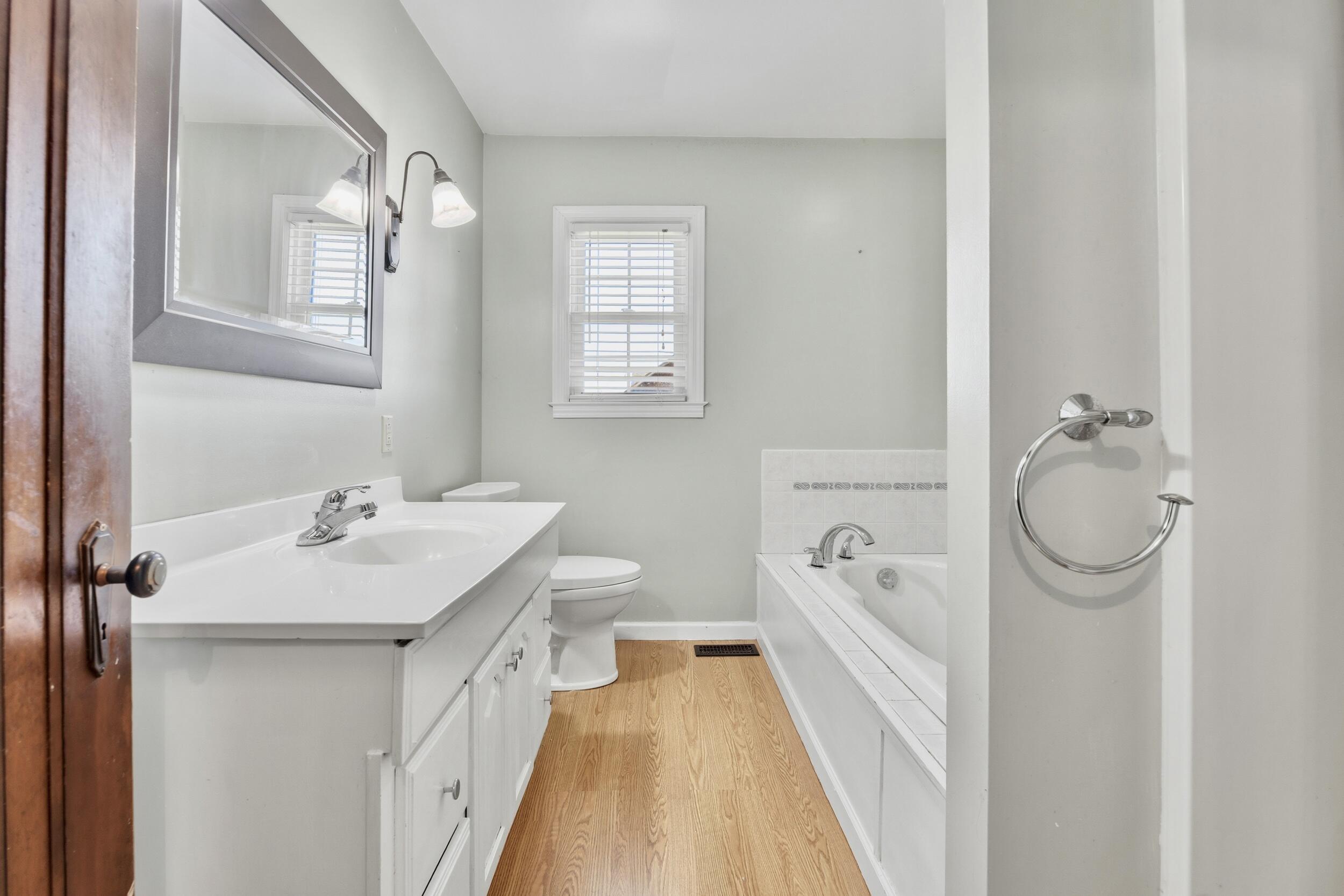 8040 Territorial Road Watervliet, MI 49098 - Photo 21 of 45 28_dsc07028