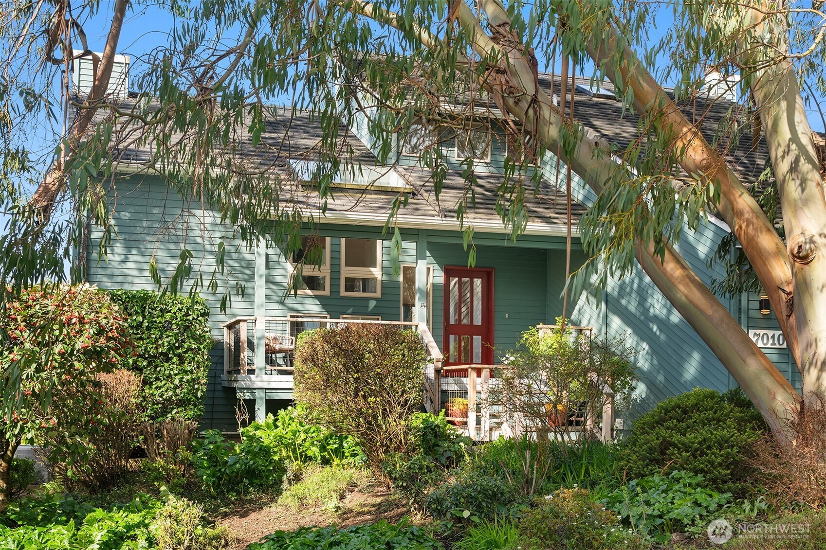 7010 Southwest Maury Park Road Vashon, WA 98070 - Photo 28 of 40