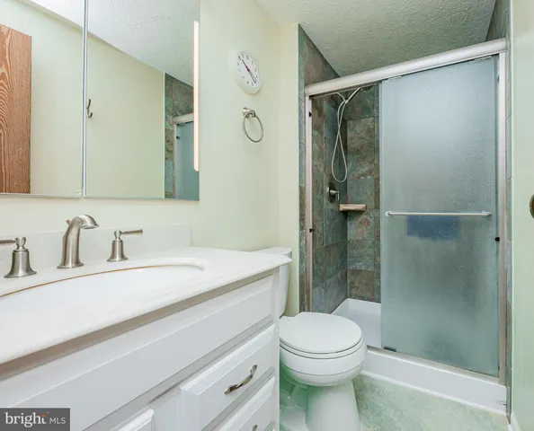 $3,700 | 1803 East Beech Road, Sterling, VA 20164