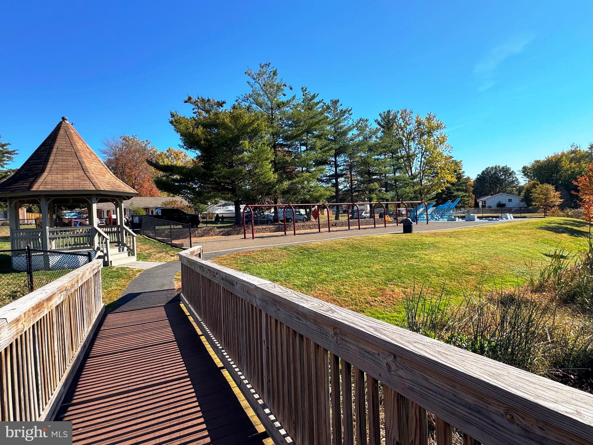 1803 East Beech Road Sterling, VA 20164 - Photo 32 of 38