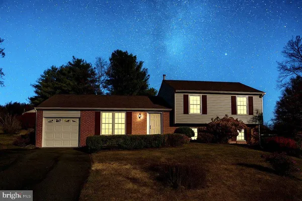 $3,500 | 1803 East Beech Road, Sterling, VA 20164