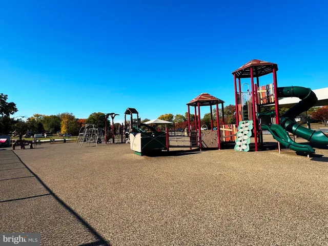 $3,700 | 1803 East Beech Road, Sterling, VA 20164