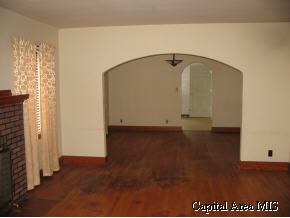 1432 North 4th Street Springfield, IL 62702 - Photo 3 of 9