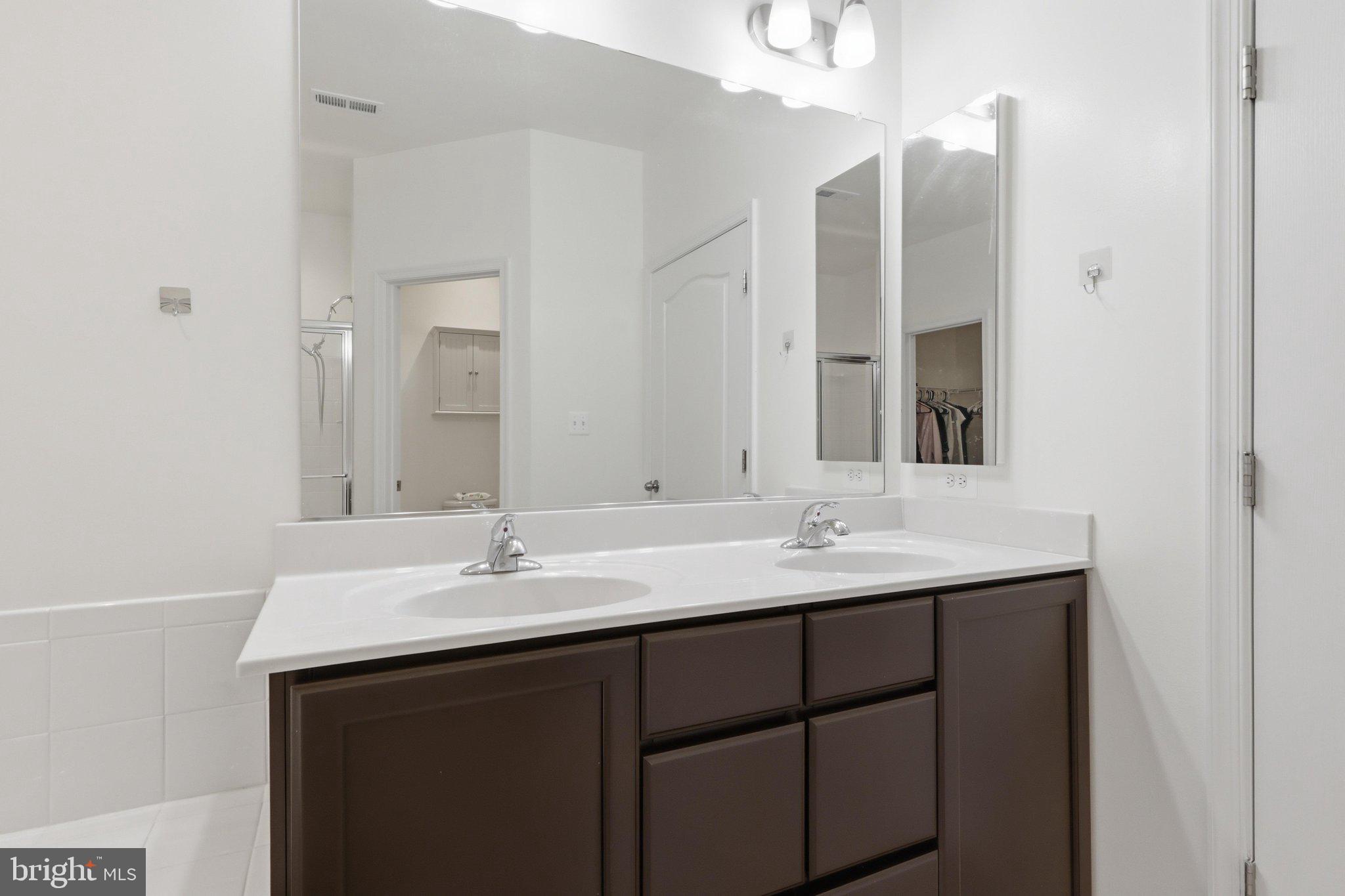 10243 Rashti Court Hagerstown, MD 21740 - Photo 17 of 40 Gallery Image 17