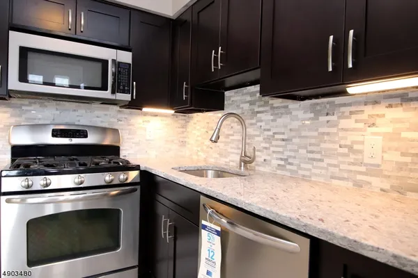 $2,150 | 32 Hancock Court, Flemington, NJ 08822