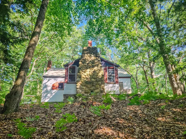 $305,000 | 5341 North Benson Road, Fountain, MI 49410