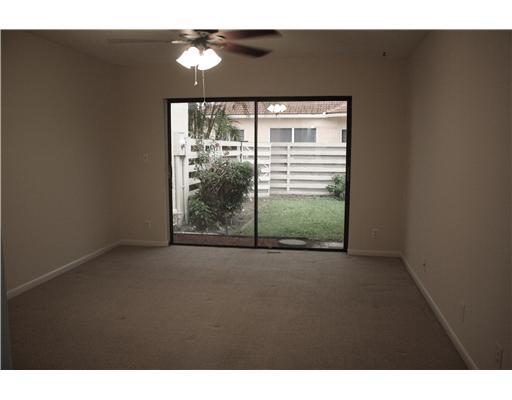 21548 Coronado Avenue, Unit 2 Boca Raton, FL 33433 - Photo 5 of 18 Additional Photo