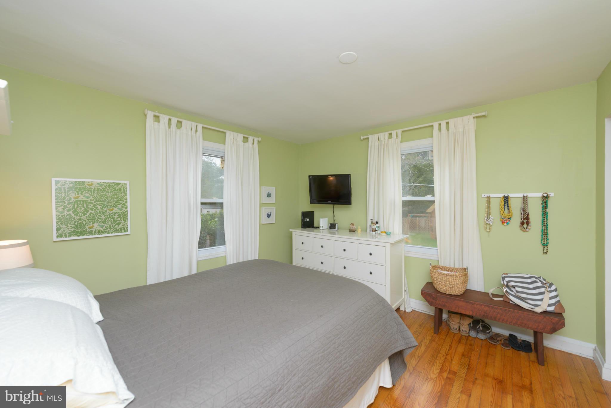 1213 Overbrook Road Baltimore, MD 21239 - Photo 14 of 25 Bedroom (Master)