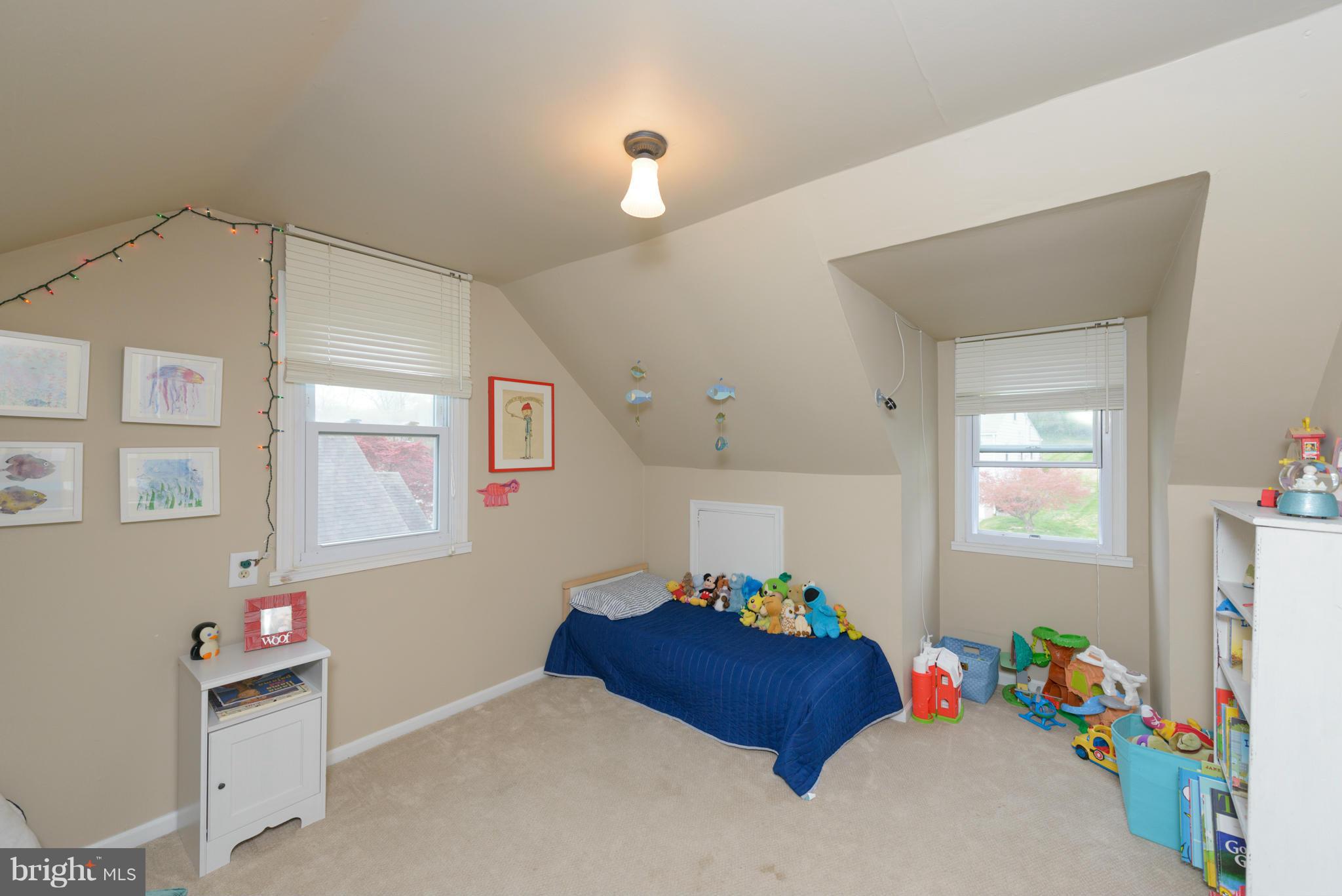1213 Overbrook Road Baltimore, MD 21239 - Photo 17 of 25 Bedroom