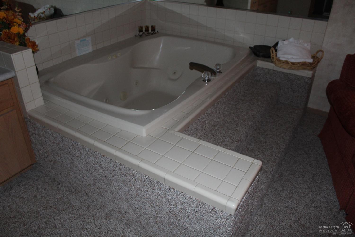 57377 Beaver Ridge Loop, Unit 29B Sunriver, OR 97707 - Photo 13 of 23 Gallery Image 13