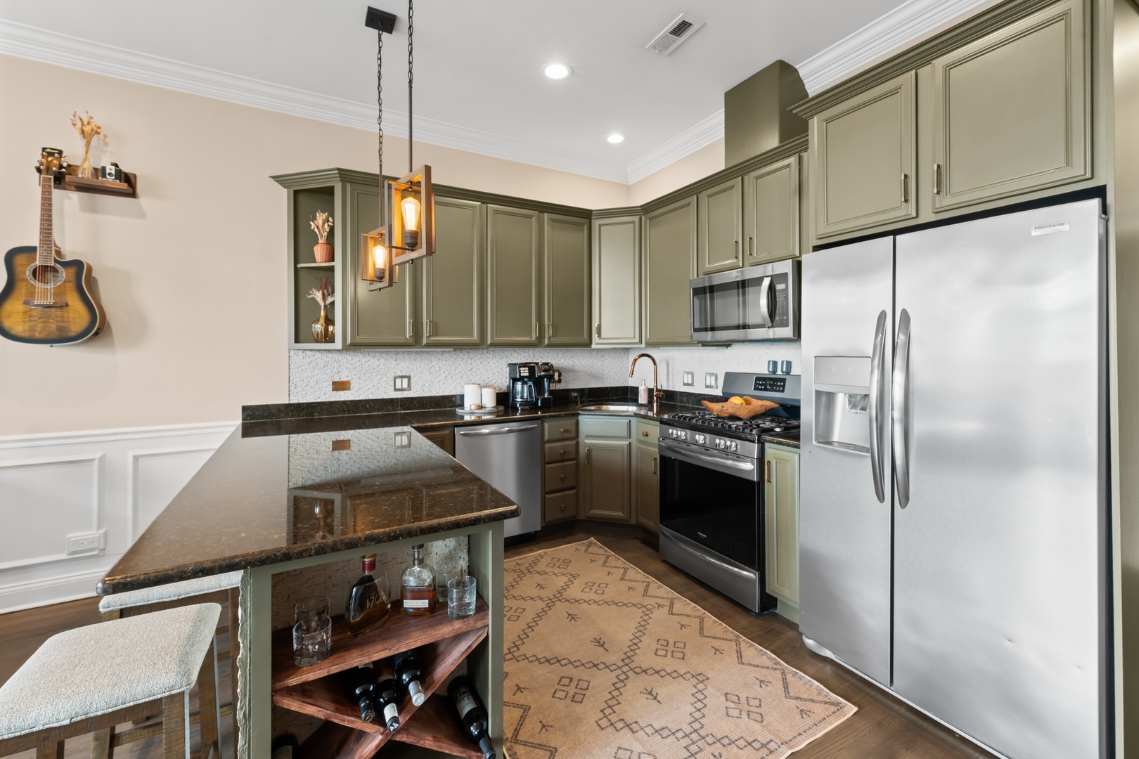 2248 West Foster Avenue, Unit 4 Chicago, IL 60625 - Photo 2 of 23