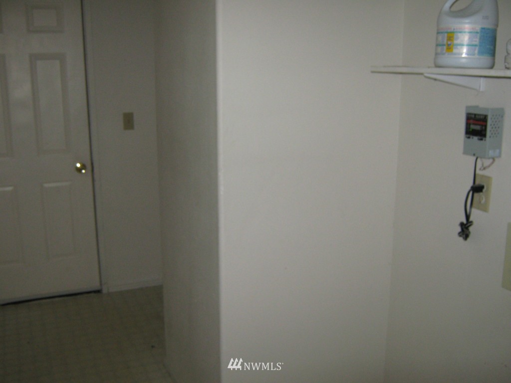 4468 Southeast Horstman Road Port Orchard, WA 98366 - Photo 11 of 16 Gallery Image 11