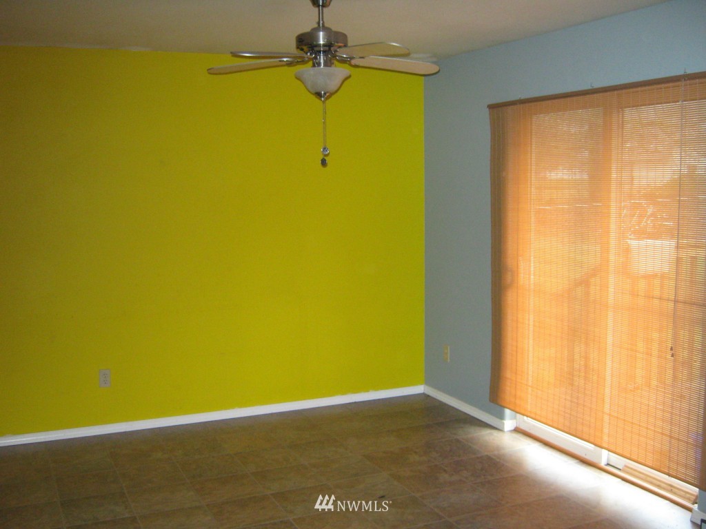 4468 Southeast Horstman Road Port Orchard, WA 98366 - Photo 8 of 16 Gallery Image 8