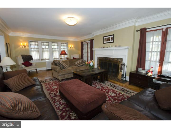 8 Merion Road Merion Station, PA 19066 - Photo 3 of 22 Living Room