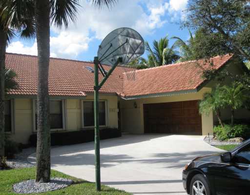 840 Southwest 21st Street Boca Raton, FL 33486 - Photo 1 of 16 Primary Photo