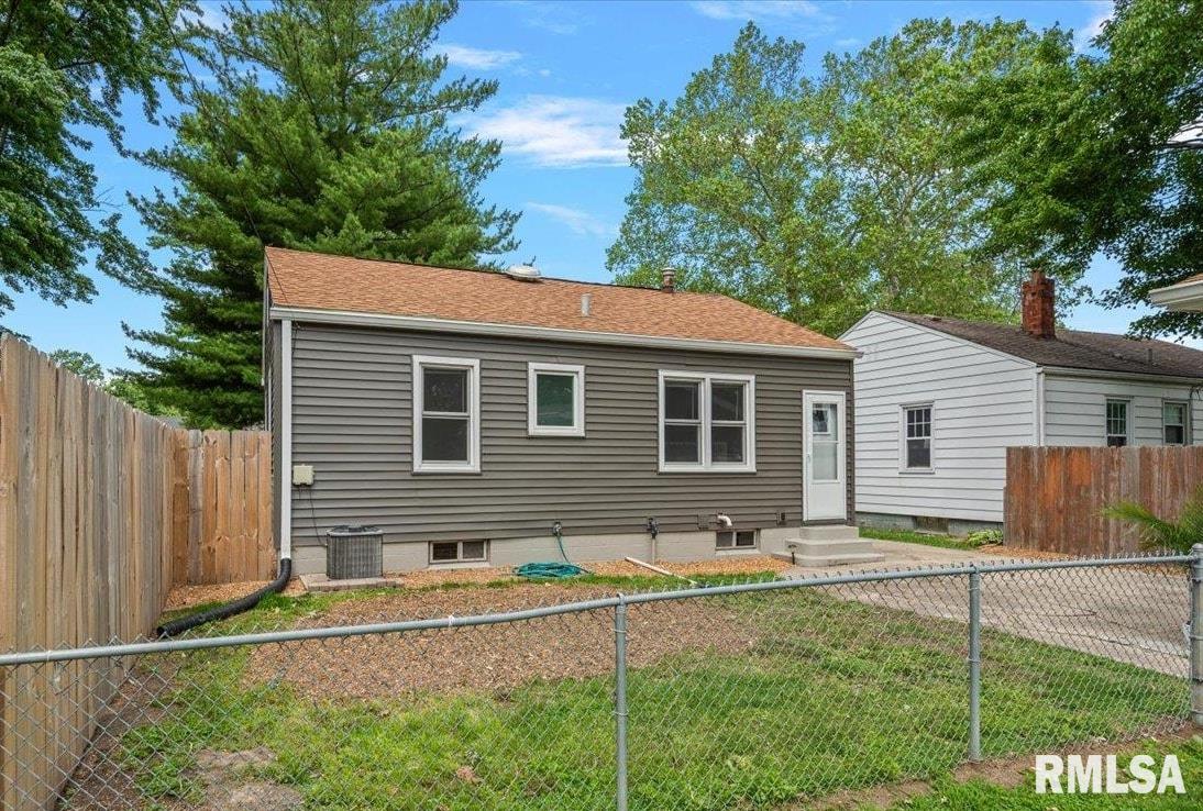 3144 South 5th Street Springfield, IL 62703 - Photo 25 of 29