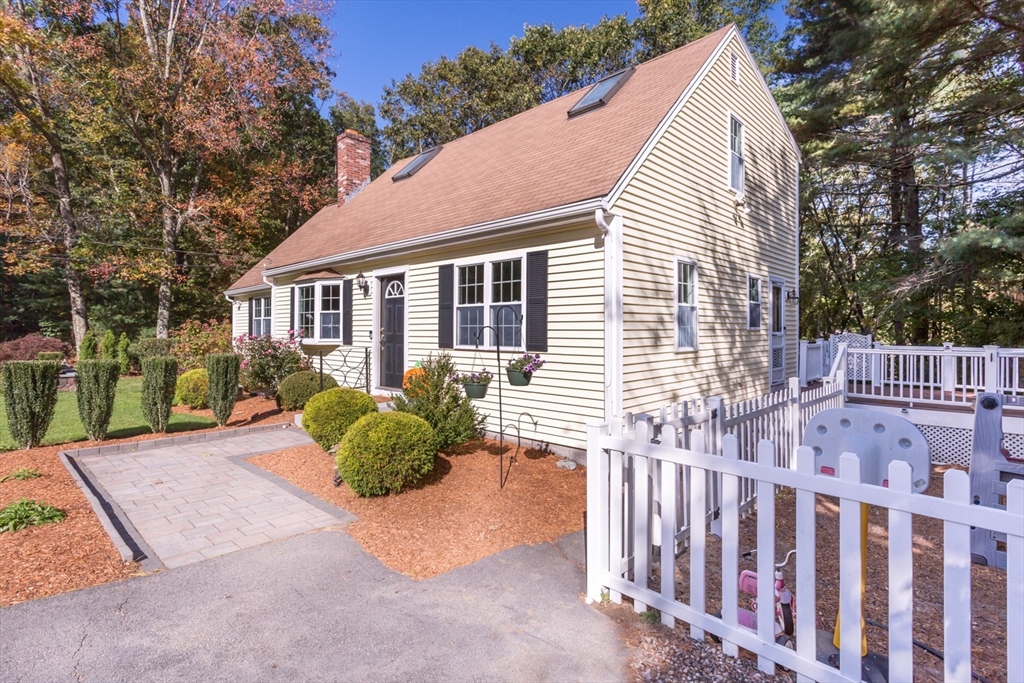 7 Briarwood Road Franklin, MA 02038 - Photo 29 of 41 Gallery Image 29