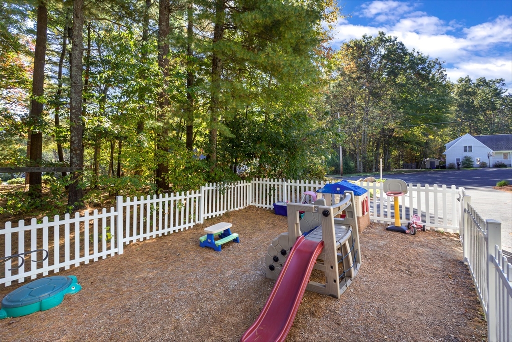 7 Briarwood Road Franklin, MA 02038 - Photo 32 of 41 Gallery Image 32