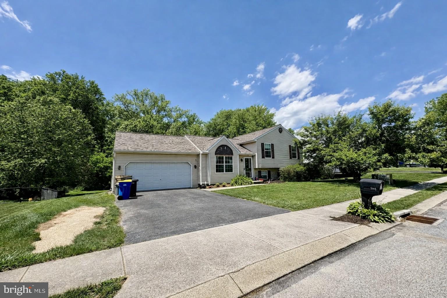485 Crossing Way Manchester, PA 17345 - Photo 27 of 36