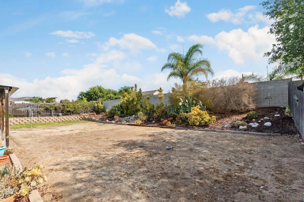 9343 Oakbourne Road Santee, CA 92071 - Photo 19 of 19 a view of a street