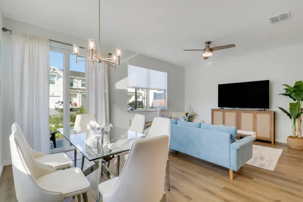 $2,875 | 5719 Southeast Edgewater Circle, Stuart, FL 34997