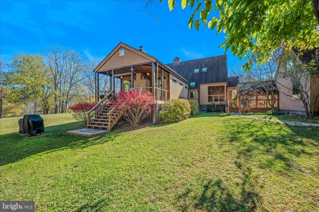 $674,000 | 698 Elk Run Estates Drive, Harpers Ferry, WV 25425