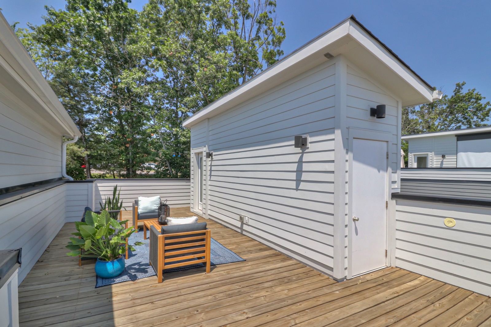 500 Creative Way, Unit 4 Madison, TN 37115 - Photo 31 of 38 a view of a chairs in the balcony