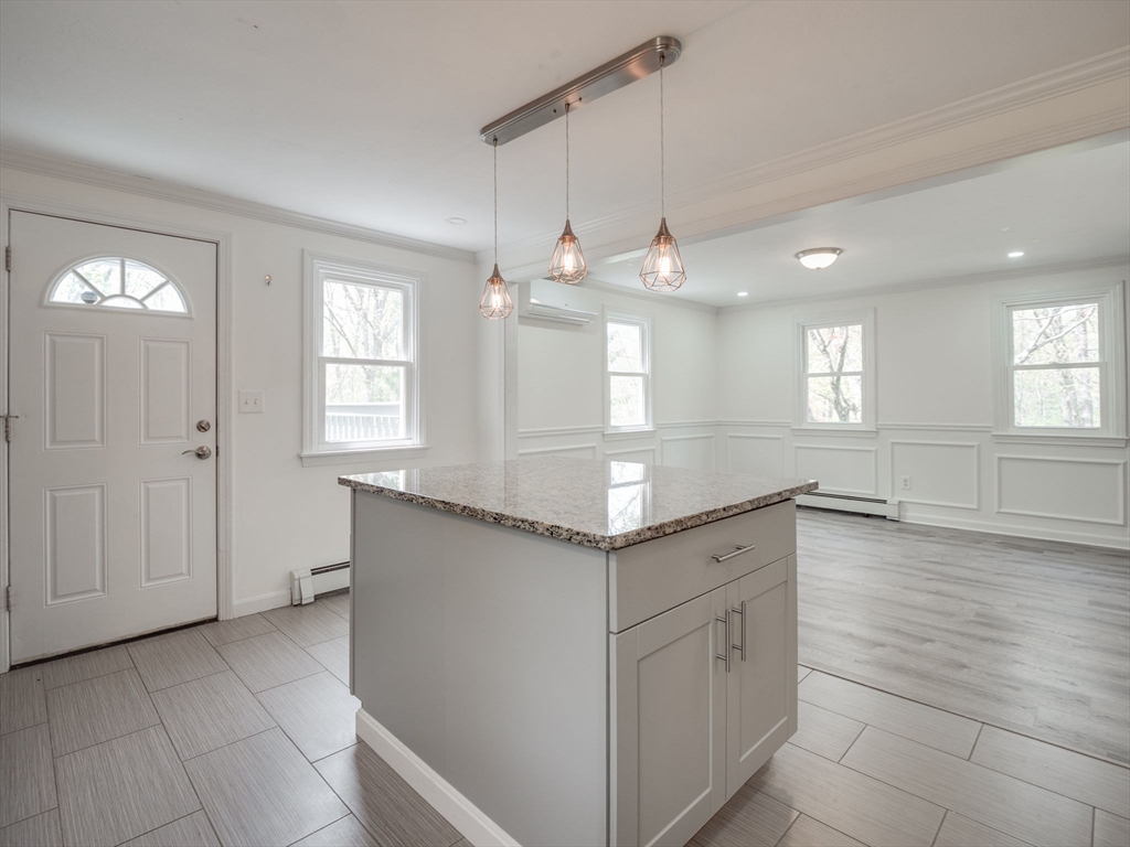 19 North End Road Townsend, MA 01469 - Photo 10 of 42
