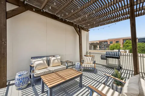 $620,000 | 3210 Carlisle Street, Unit 48, Dallas, TX 75204