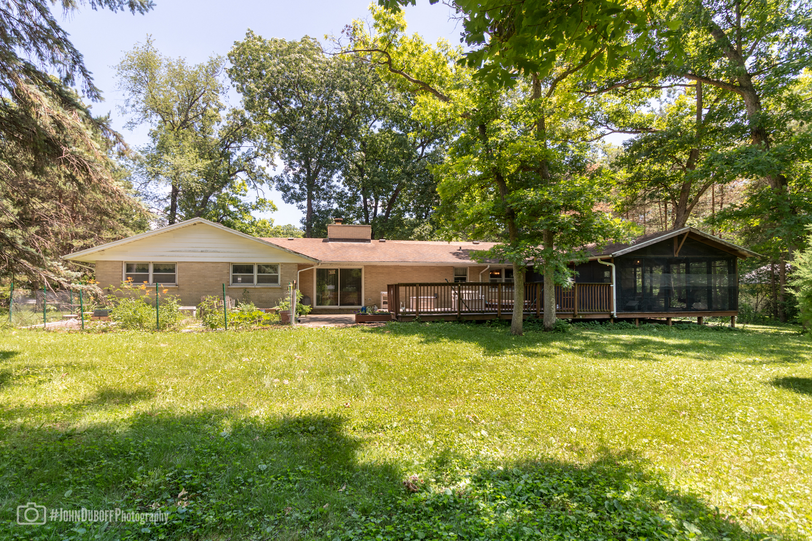 809 Hickory Road Woodstock, IL 60098 - Photo 29 of 30