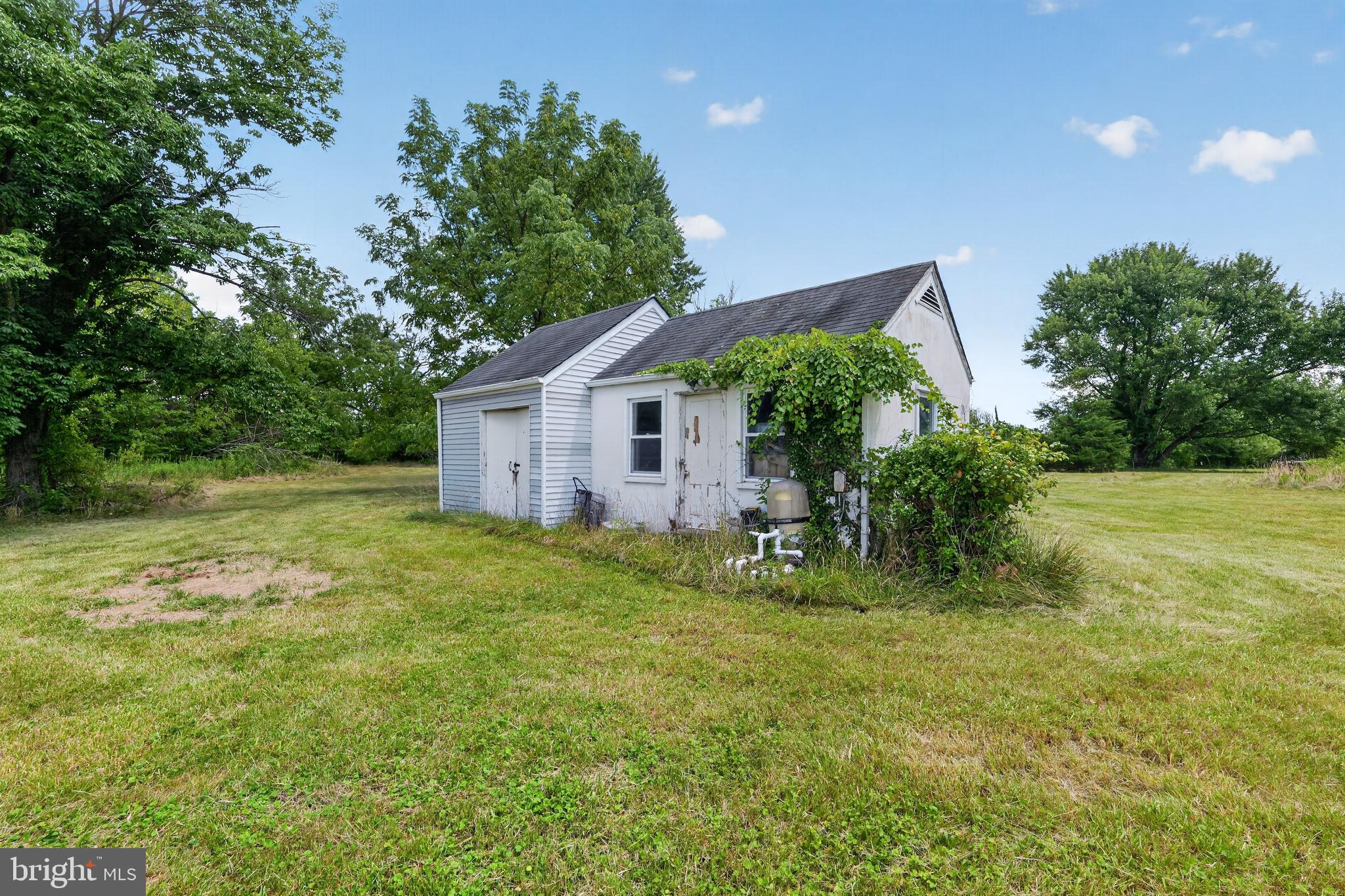 2923-2925 North Rolling Road Windsor Mill, MD 21244 - Photo 15 of 34 Gallery Image 15